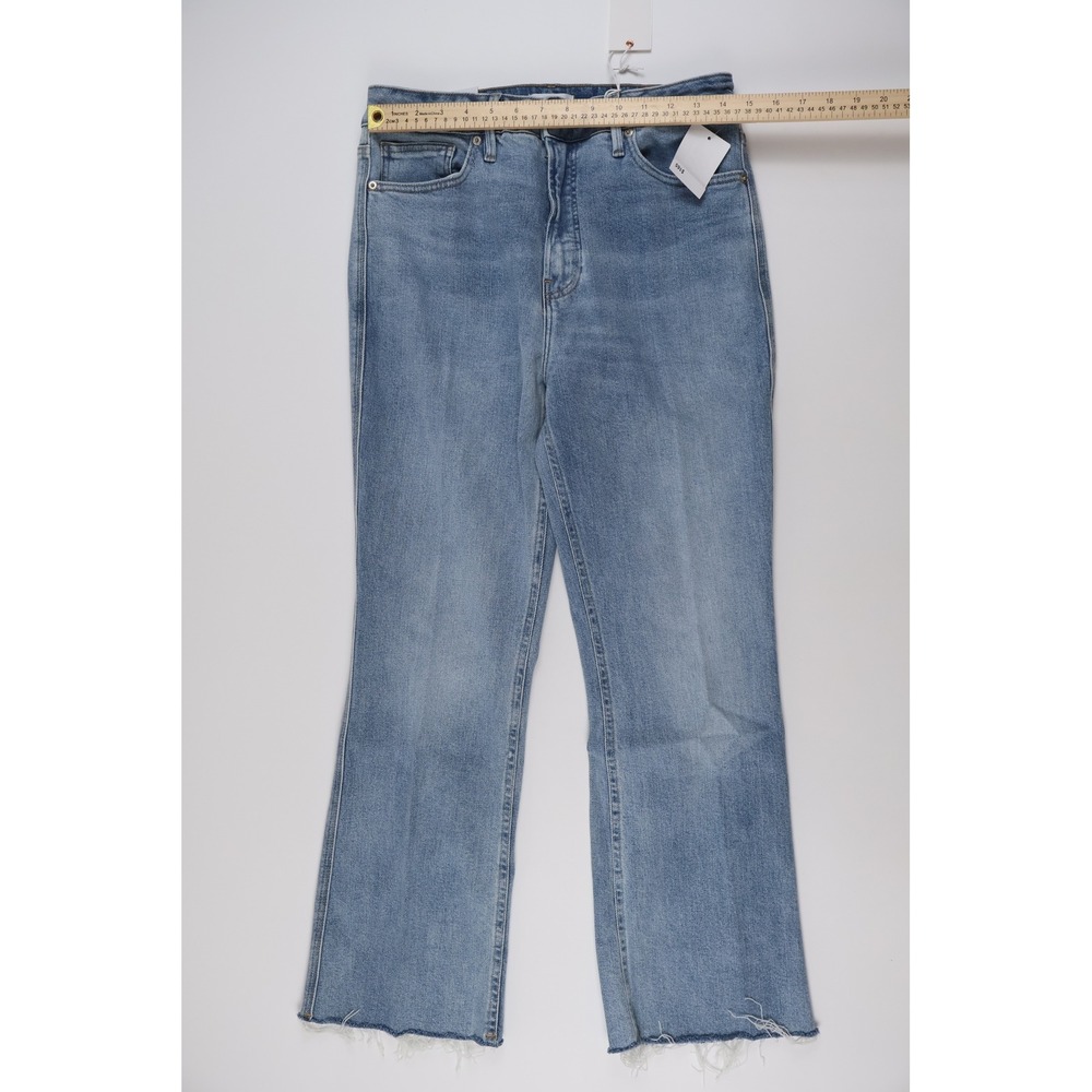 Good American Good Standard Kick Flare Jeans Blue Light Wash 10 NWT MSRP 145 - Picture 5 of 9
